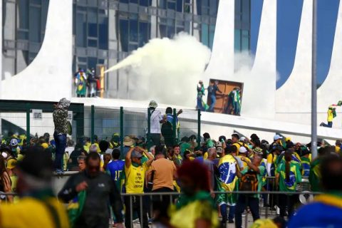 Narrativa golpista levou ao 8 de janeiro e atentado a bomba, diz PF