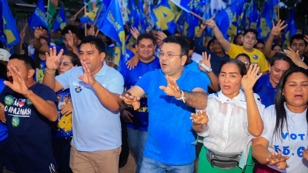 Prefeito e vice-prefeito eleitos de Barreirinha tem contas aprovadas no TRE-AM Prefeito e vice-prefeito eleitos de Barreirinha