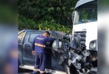 Acidente entre carro e caminhão de gelo provoca morte na rodovia AM-010