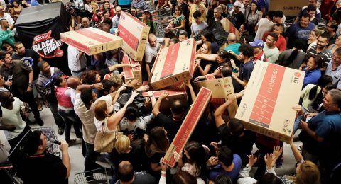 Black Friday: veja como aproveitar as promoções sem cair em golpes
