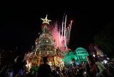 Iluminação da árvore de Natal abre programação no Centro de Manaus