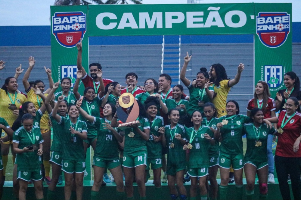 Amazônia faz dobradinha e fatura os inéditos estaduais Sub-15 e Sub-17 do Barezinho Delas Amazônia faz dobradinha e fatura os inéditos estaduais Sub-15 e Sub-17 do Barezinho Delas