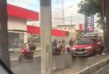 Caminhão e moto se colidem e acidente ddeixa ferido na avenida Rodrigo Otávio