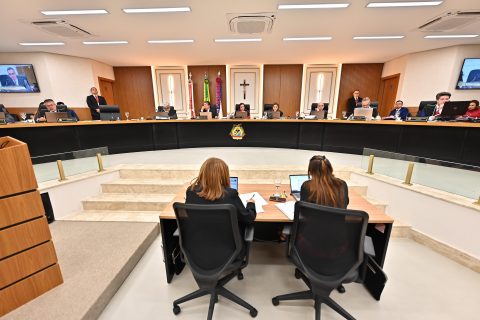Contas de Nathan Macena, prefeito do Careiro Castanho, são reprovadas pelo TCE-AM