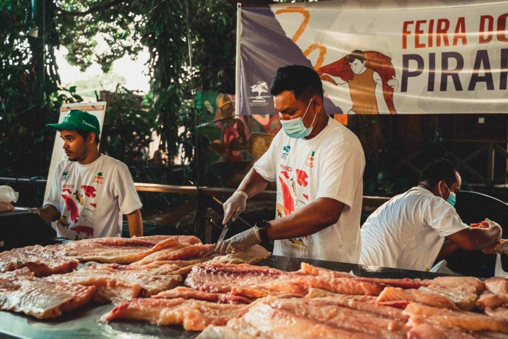 &lsquo;Feira do Pirarucu&rsquo; oferta pescado a partir de R$ 6 em Manaus