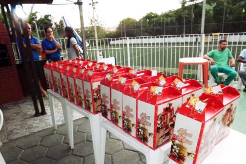 Pesquisa revela que 73% dos trabalhadores esperam receber cesta de Natal em 2024