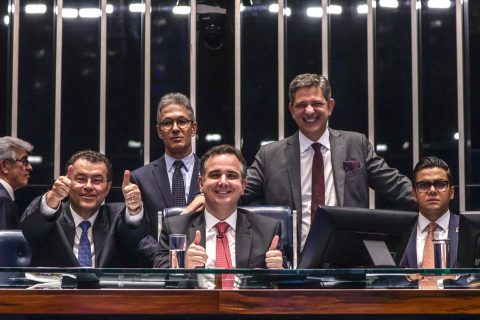 Câmara aprova Reforma Tributária e mantém competitividade da Zona Franca defendida por Braga