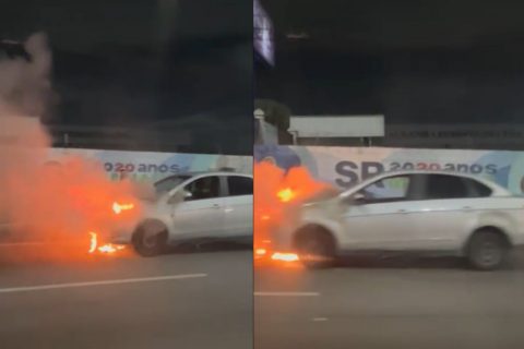 Carro pega fogo na avenida Torquato Tapajós