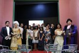 Exposição ‘Olho Mágico’ celebra os 128 anos do Teatro Amazonas e aproxima comunidade estudantil do universo artístico