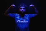 Cruzeiro anuncia contratação do Gabigol