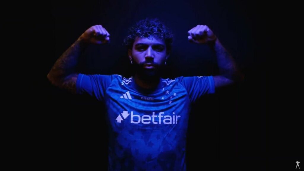 Cruzeiro anuncia contrata&ccedil;&atilde;o do Gabigol