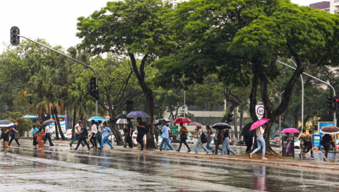 Inmet emite alerta de chuvas intensas para Região Norte