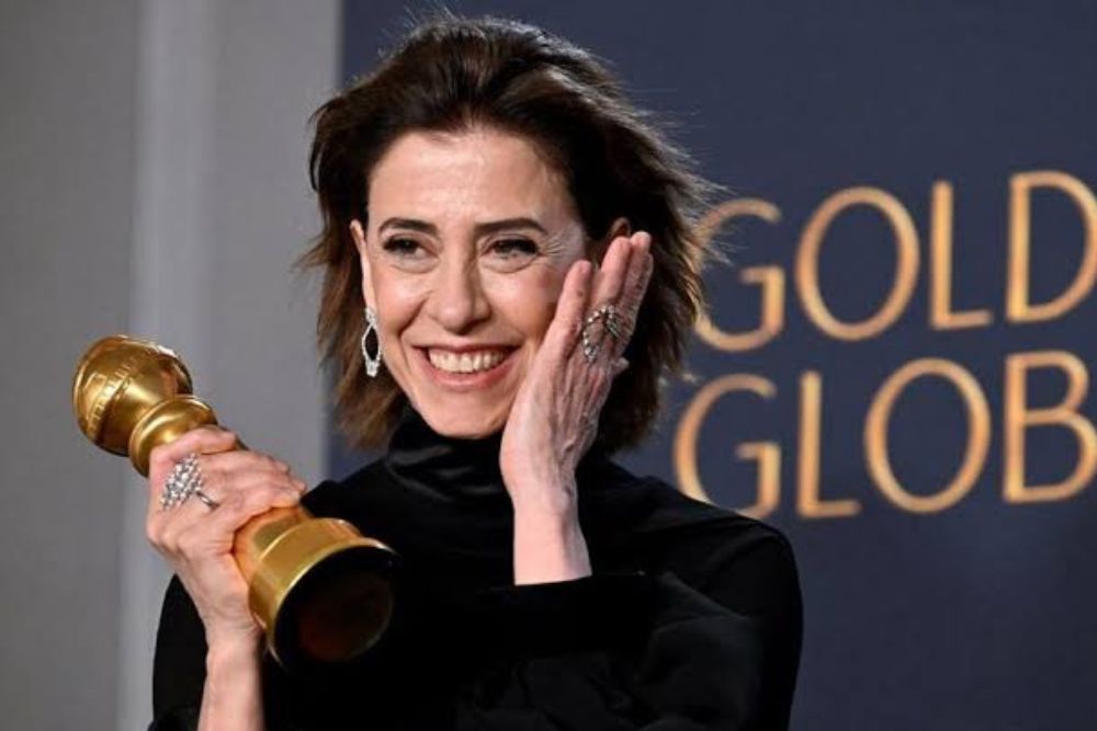 Fernanda Torres leva Globo de Ouro por atua&ccedil;&atilde;o em Ainda Estou Aqui