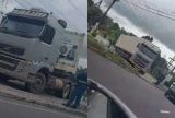 caminhão cai em manobra e paralisa trânsito em avenida de Manaus