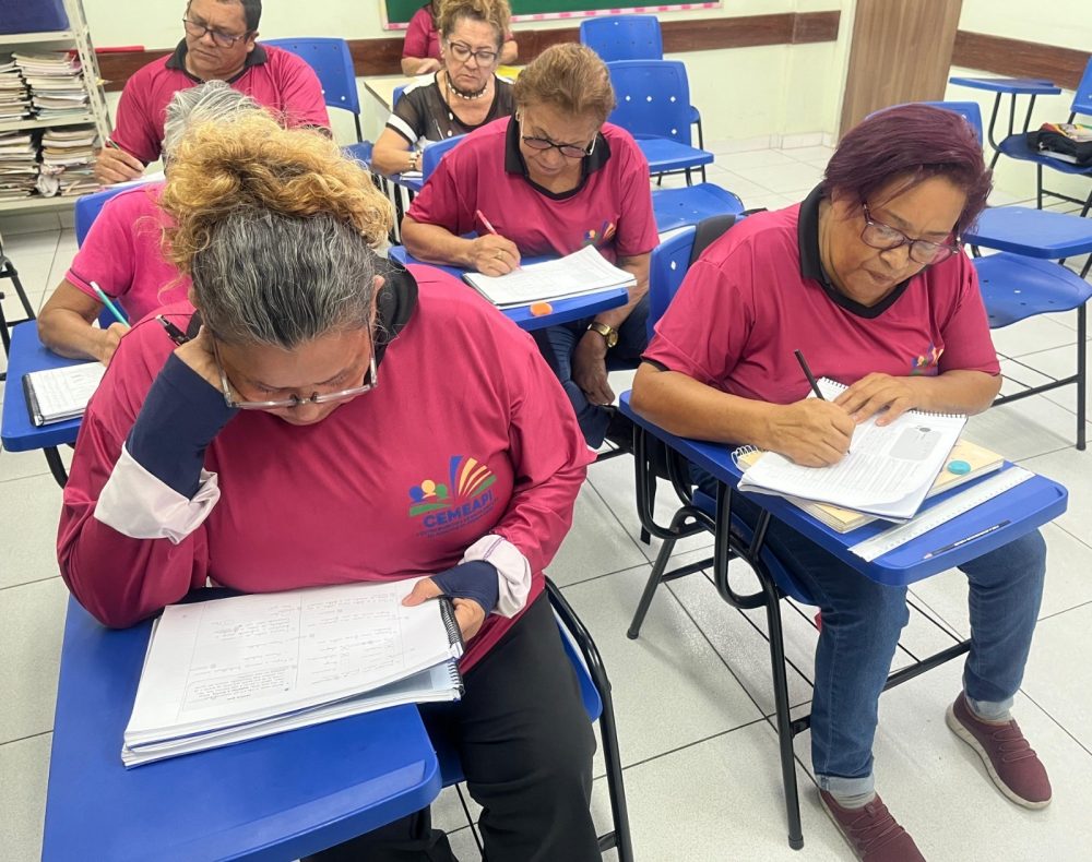 FUnATI e Semed abrem matr&iacute;culas para escolariza&ccedil;&atilde;o de adultos e pessoas idosas em 2025