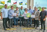 Manacapuru e Itacoatiara recebem veículos para assistência social adquiridos por emendas do senador Eduardo Braga