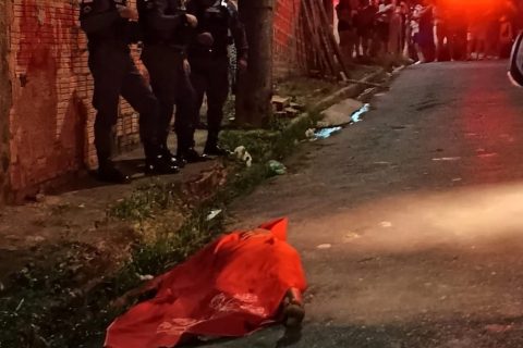 Homem é executado a tiros no bairro Jorge Teixeira