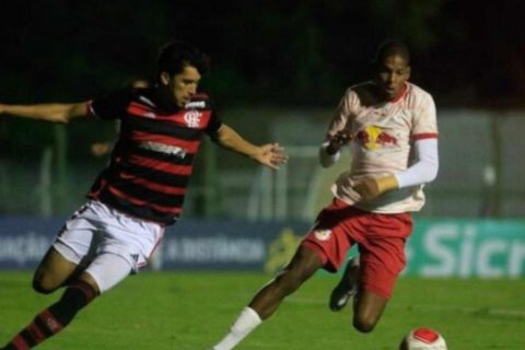 Flamengo é eliminado da Copinha após derrota para o Bragantino