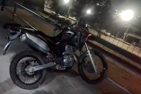 Motociclista morre ao perder o controle do veículo e despencar 10 metros no bairro Cidade Nova