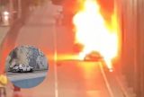 Carro fica destruído após incêndio na Avenida Djalma Batista