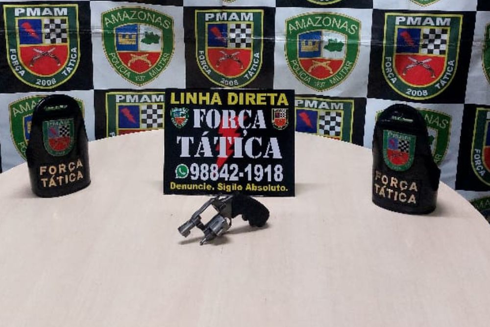 Polícia apreende arma de fogo durante patrulhamento na zona sul de Manaus