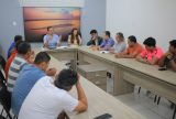 Prefeito de Parintins e representantes de blocos definem formato para o Carnailha 2025