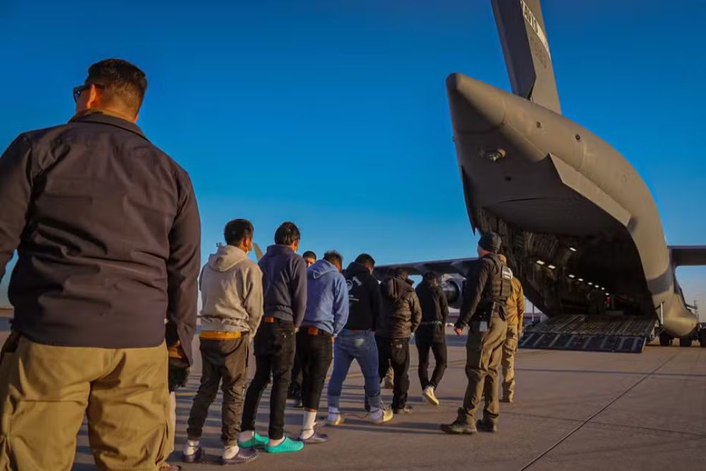 Começam deportações em massa de imigrantes ilegais nos Estados Unidos
