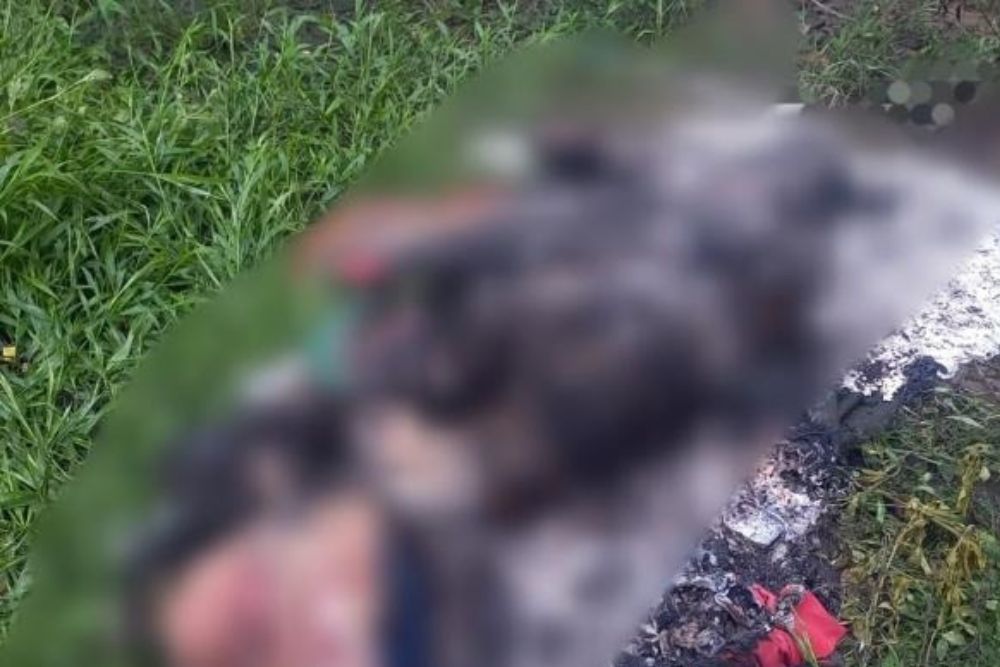 Corpo carbonizado é encontrado por moradores em Parintins Corpo carbonizado é encontrado por moradores em Parintins