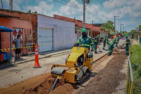 Obras do Prosai levam água potável e saneamento básico para Parintins