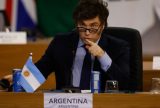 Argentina proíbe cirurgia de gênero e terapia hormonal para menores