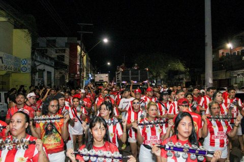 Escola de samba A Grande Família faz ensaio técnico na Zona Leste de Manaus nesta sexta-feira (07)