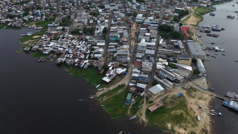 DPE-AM obtém transferência de paciente em estado grave para consulta com especialista em Manaus