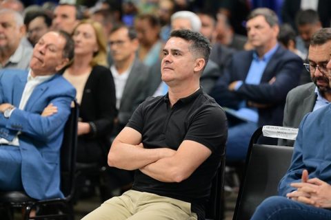 Prefeito David Almeida participa de agenda da FNP sobre Amazônia e COP30 em Belém