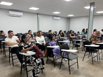 Manaus abre inscrições para curso gratuito de oratória