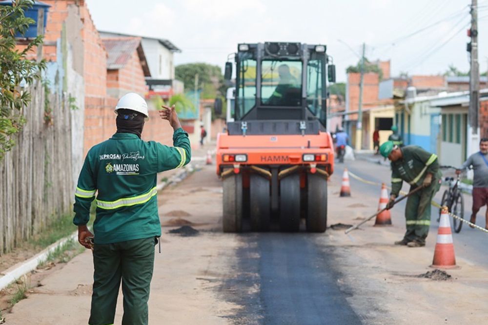 UGPE refor&ccedil;a sinaliza&ccedil;&atilde;o das obras do Prosai Parintins
