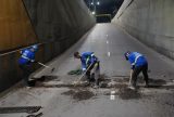 Prefeitura finaliza serviço de instalação de novas tampas no viaduto do São Jorge