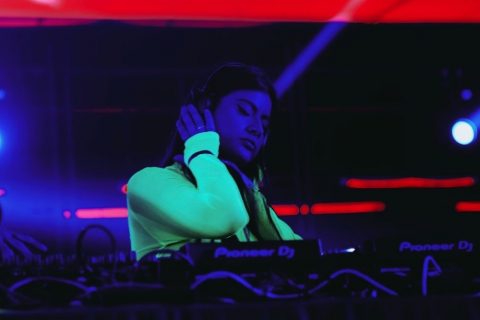 Festa District Music reúne DJs renomados e embala o Carnaval de Manaus com música eletrônica