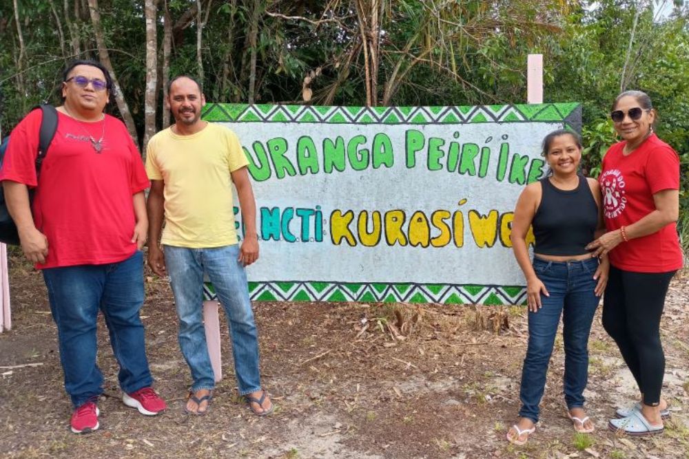 Escolas ind&iacute;genas do rio Negro recebem visita t&eacute;cnica de equipes da Prefeitura de Manaus