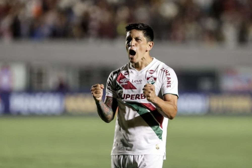 Cano marca o 100° gol e Fluminense se classifica na Copa do Brasil Cano marca o 100° gol e Fluminense se classifica na Copa do Brasil
