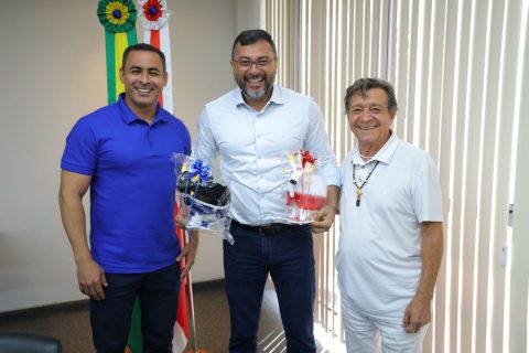 Em reunião com presidentes do Caprichoso e Garantido, Wilson Lima garante apoio e infraestrutura para o Festival de Parintins 2025