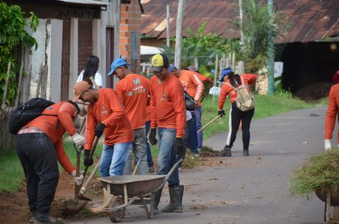 Mutirão de Limpeza na Vila Amazônia terá equipe fixa para manutenção contínua em Parintins