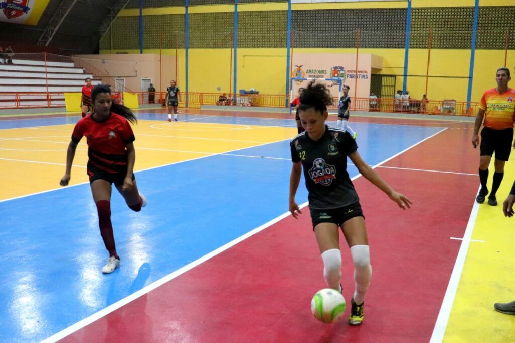 Com oito equipes, Parintins sedia 16ª Copa Alvorada de Futsal neste sábado (15) Com oito equipes, Parintins sedia 16ª Copa Alvorada de Futsal neste sábado (15)