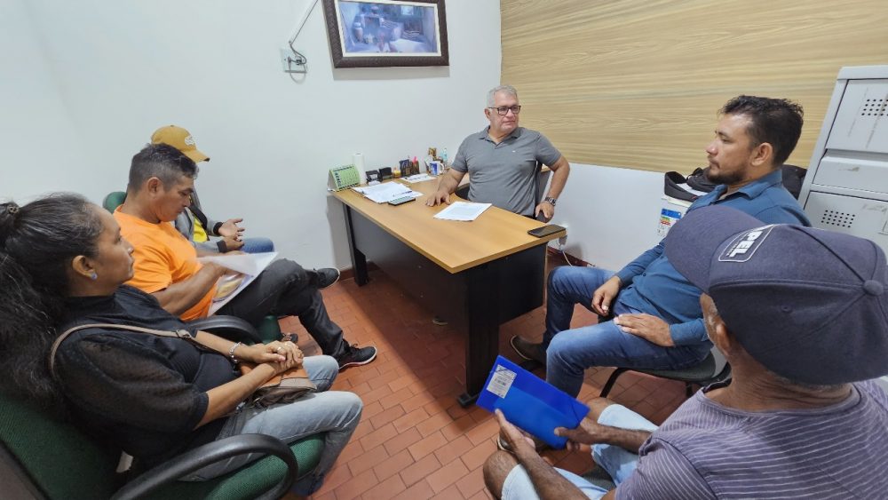 Prefeitura de Parintins inicia acompanhamento t&eacute;cnico para agricultores da Comunidade do M&aacute;ximo