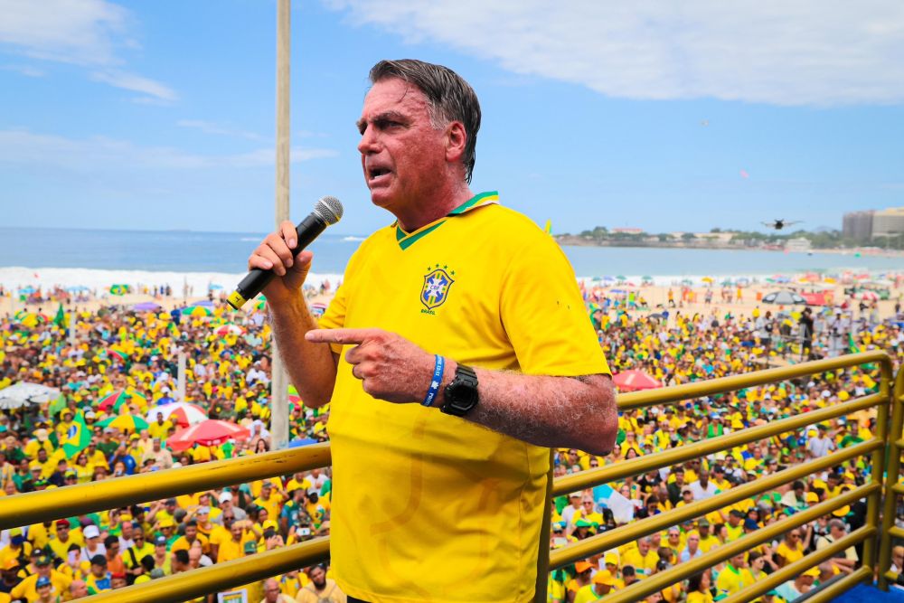 Confira as acusa&ccedil;&otilde;es que levaram o Supremo a tornar Bolsonaro r&eacute;u