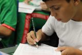 Projeto ‘Aprendendo a Desenhar’ leva educação artística a escolas da zona Norte de Manaus