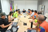 Prefeito David Almeida reúne comitê de crise para definir atendimento às famílias atingidas por deslizamentos de terra em Manaus