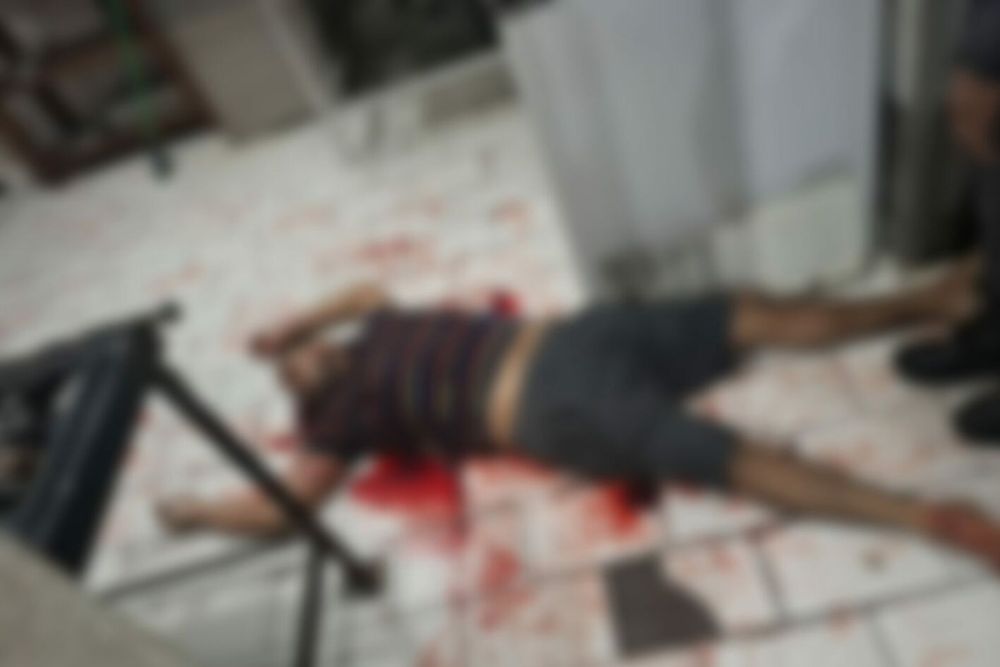 Funcionário é executado a tiros em churrascaria na Compensa Funcionário é executado a tiros em churrascaria na Compensa