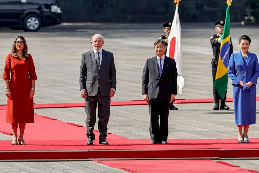Lula e Janja s&atilde;o recebidos por casal imperial do Jap&atilde;o