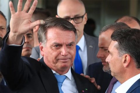 Moraes ouve testemunhas de defesa de Bolsonaro em ação sobre trama golpista