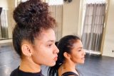 Mãe e filha estreiam espetáculo no palco do Teatro da Instalação, em Manaus